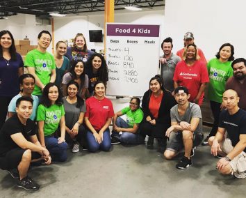 Dallas SEO Dogs at North Texas Food Bank