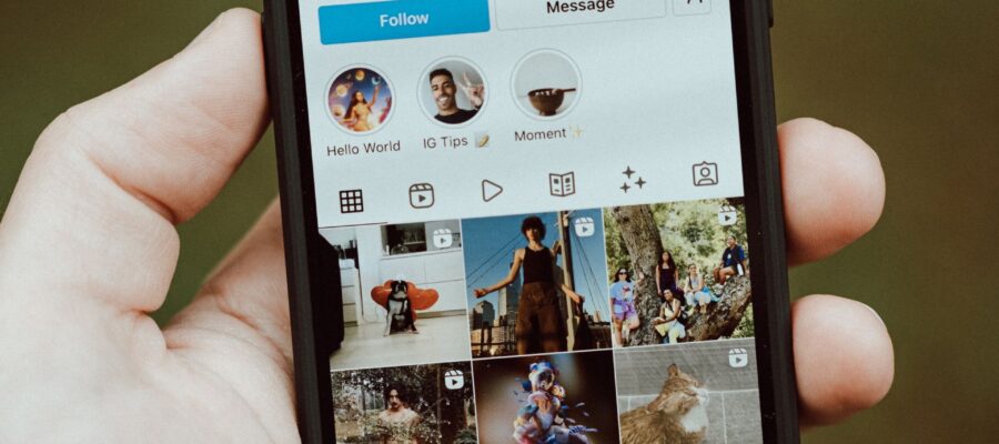 social media tools to automate ads, performance, and gaining new followers